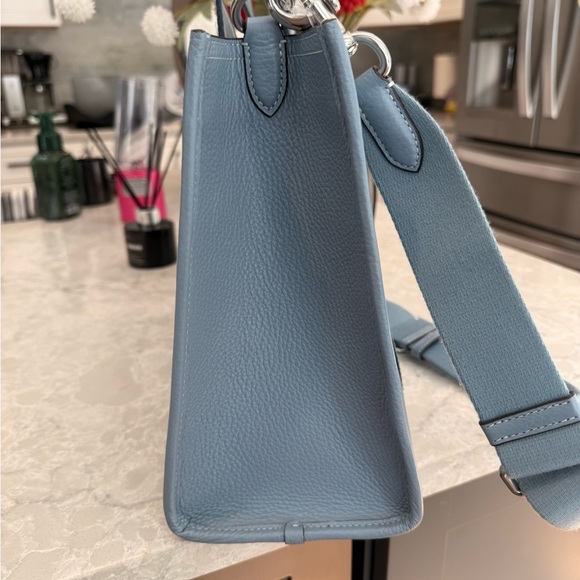 Coach Smith tote in Cornflower - Picture 7 of 10